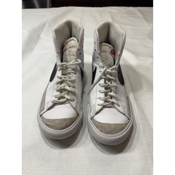 Nike Blazer Mid 77 Big Kids 6Y - Picture 3 of 11